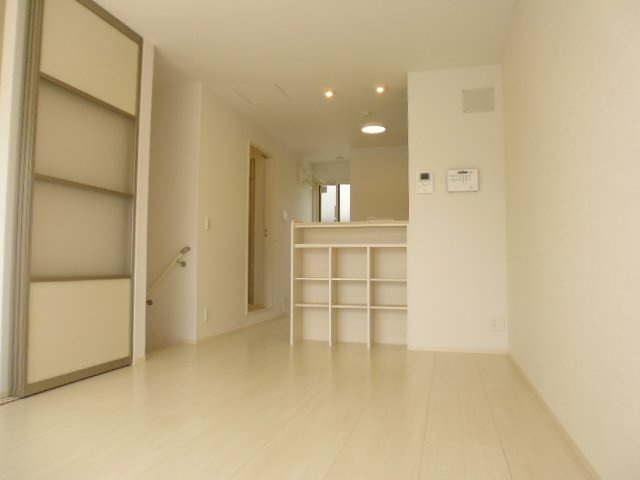 ＳｑｕａｒｅＶｉｌｌａ福島の居間・リビング