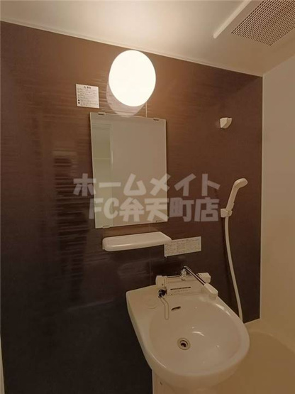 【洗面所】 | L-FLORA此花 | 忙しい朝には欠かせない洗面所です