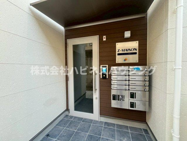 ジーメゾン柏藤心のエントランス