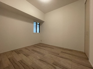 【洋室】 | ファミール兵庫