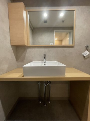 【独立洗面台】 | ファミール兵庫 | 洗面スペース
ホテルライクなデザインの洗面化粧台。毎日の身支度も気分良く。