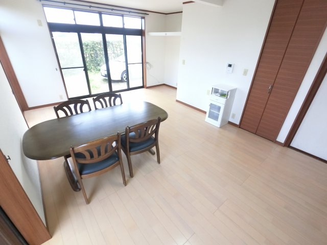 【居間・リビング】 | 1F※家具・家電は残置物になります