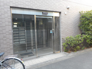 【エントランス】