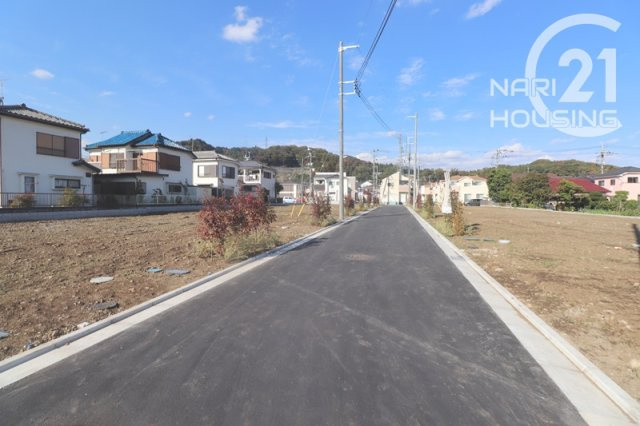 【前面道路含む現地写真】 | リーブルガーデン　あきる野市伊奈　新築　全15棟　3号棟 | 前面道路含む現地写真です