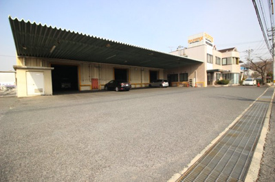 【駐車場】 | 大内田倉庫・事務所