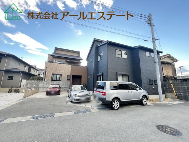姫路市飾磨区加茂　JR山陽「飾磨駅」徒歩19分の玄関