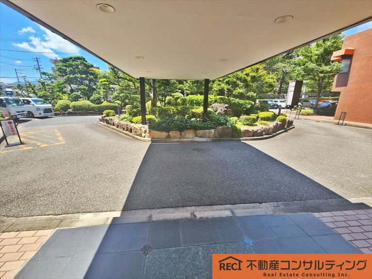 メゾン白鶴の周辺