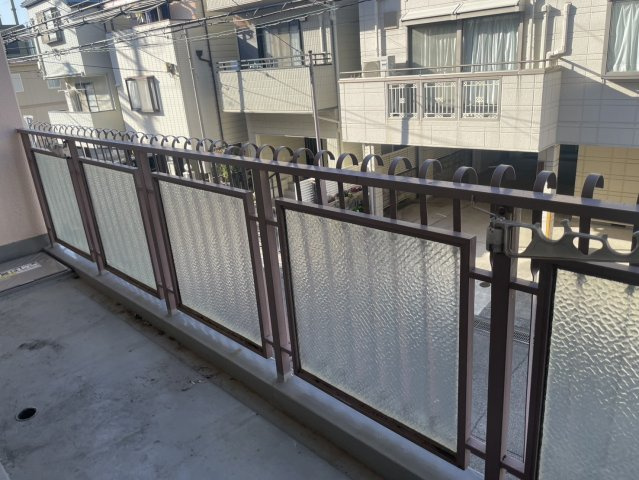 甲南第３六甲ハイムのバルコニー