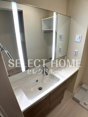 【独立洗面台】 | ボヌールA | 独立洗面台、小物を置くことができて便利です