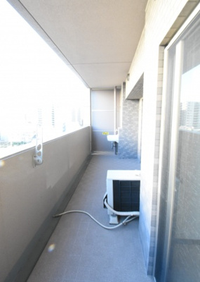 【バルコニー】 | フローレンス中山下グランドアーク