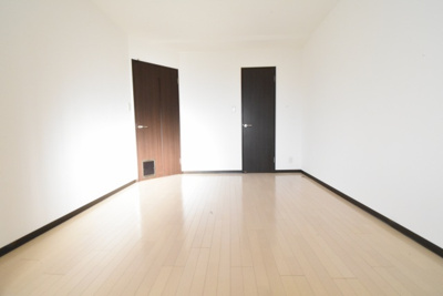 【寝室】 | フローレンス中山下グランドアーク