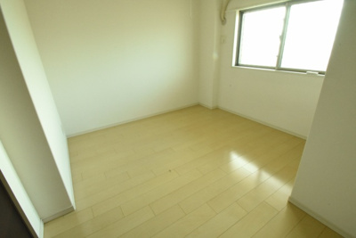 【洋室】 | アルファステイツ岡山駅西