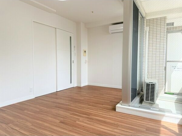 GRANDUKE代官町の内装