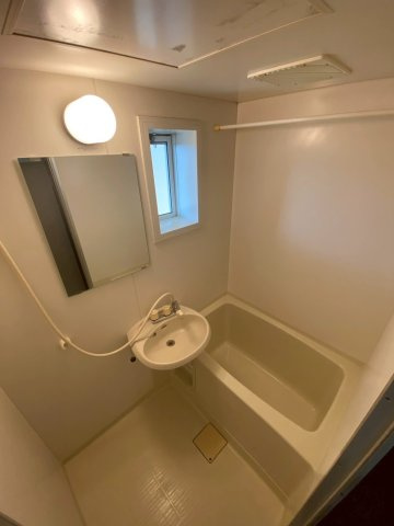 【浴室】