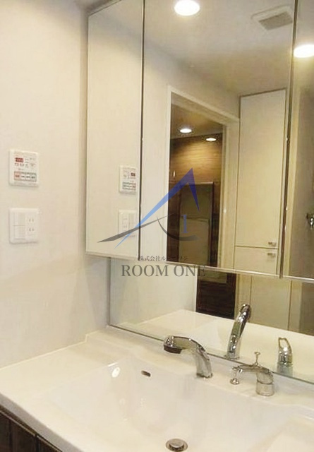 ガーラ・グランディ北池袋の洗面所|洗面台です。