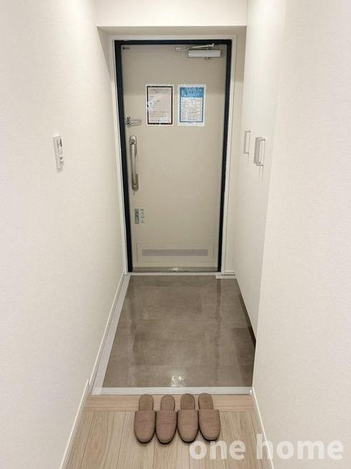 ユニハイム十三野中の玄関|◆玄関には大容量のシューズボックス完備！散らかりがちな玄関をスッキリご使用いただけます！