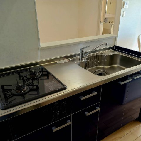 東熱海マリンハイツAのキッチン|きれいなキッチンです