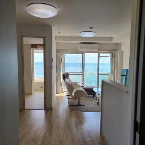 東熱海マリンハイツAの居間・リビング|使いやすいリビングです