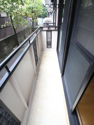 吉祥寺ガーデンホームズのバルコニー
