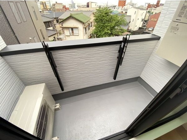 OHKI大曽根のバルコニー