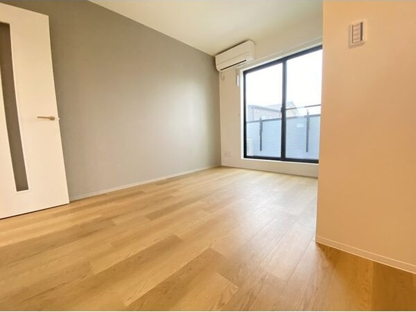 OHKI大曽根の居間・リビング