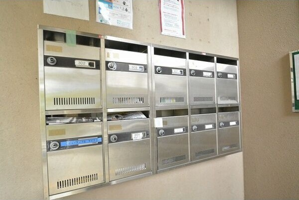 メゾンドレーヌのその他共用部分