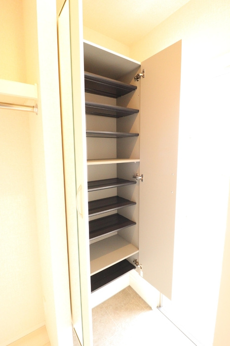 aise villageの玄関