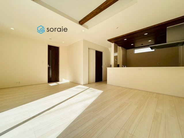 川越市豊田町2丁目　全2棟　新築戸建の居間・リビング|2/19　撮影