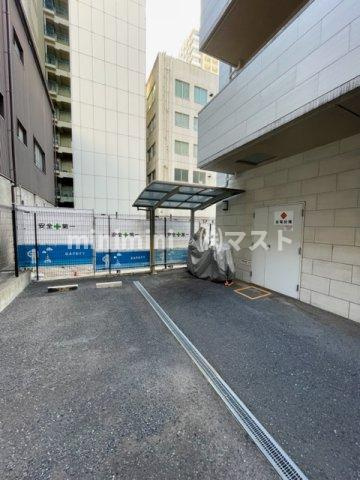 ラナップスクエア大阪城西の駐車場