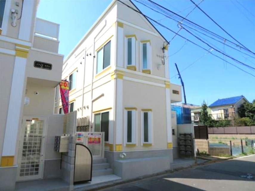 ソフィアスイング(家具付き)の外観|初期安☆敷金礼金なし☆家具家電付き☆
