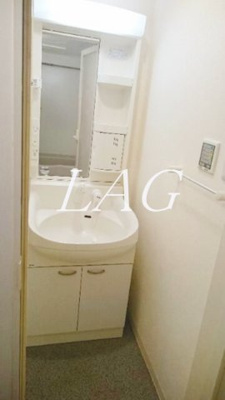 【洗面所】 | ファインフォレスト | 独立洗面台です。