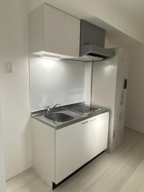 ＬＡＵＲＥＬ西新井栄町のキッチン