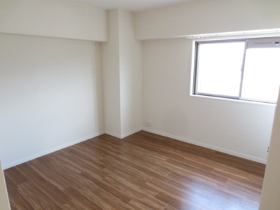 【寝室】 | シャンベルジュ南里