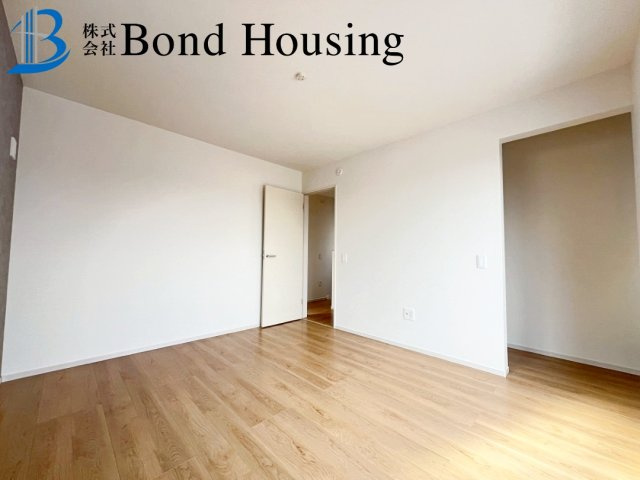 周辺環境充実で生活しやすい　玉津町新方　限定1棟の寝室