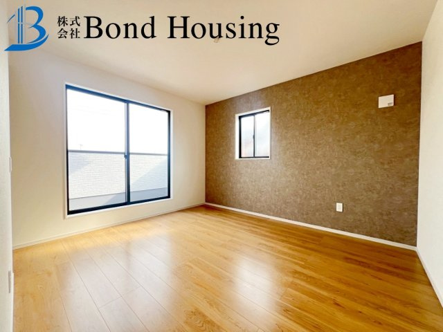 周辺環境充実で生活しやすい　玉津町新方　限定1棟の寝室