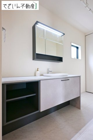 【独立洗面台】 | Livele Garden.S吉見町東野第2　新築住宅 | ≪3号棟≫ 
現地(2026年5月撮影)