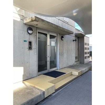 【エントランス】 | フレンズえびなアネックス