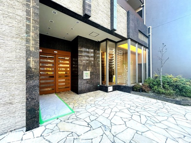 【エントランス】 | ネバーランド神崎川 | エントランス