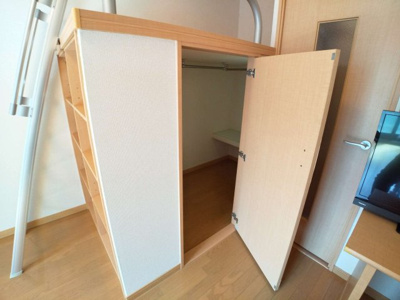 【収納】 | レオパレスプレンソレイユ | 豊富な収納スペース