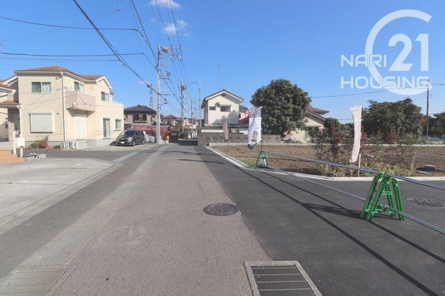 【前面道路含む現地写真】 | リーブルガーデン　あきる野市伊奈　新築　全15棟　6号棟 | 前面道路含む現地写真です