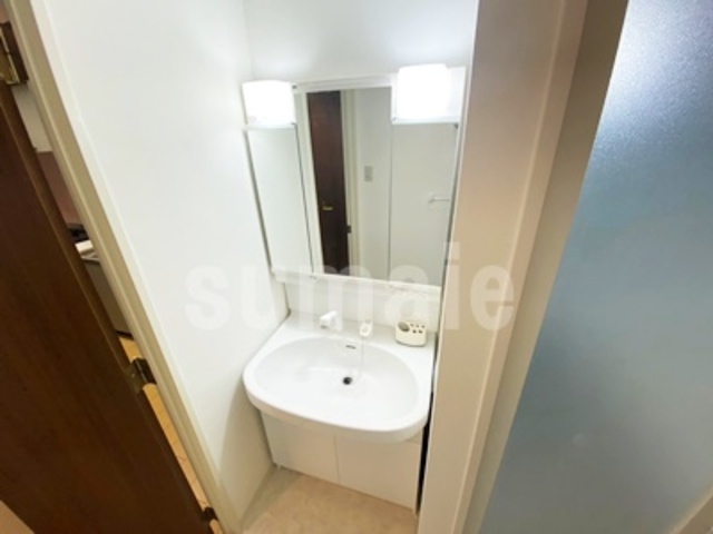 プロスペクト浦和常盤の洗面所|独立洗面台です☆