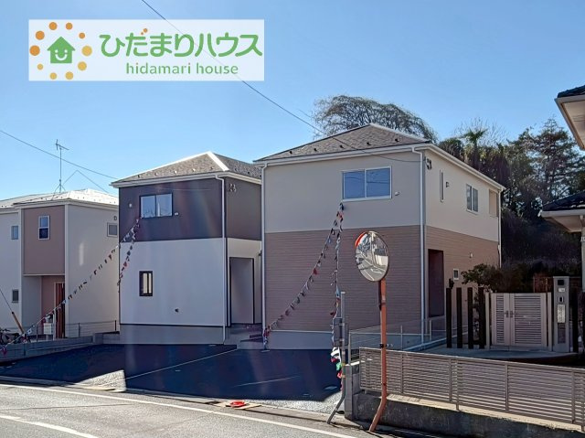 【外観】 | 土浦市小岩田東第4　新築戸建　2号棟 | スタイリッシュな外観です(^^)/