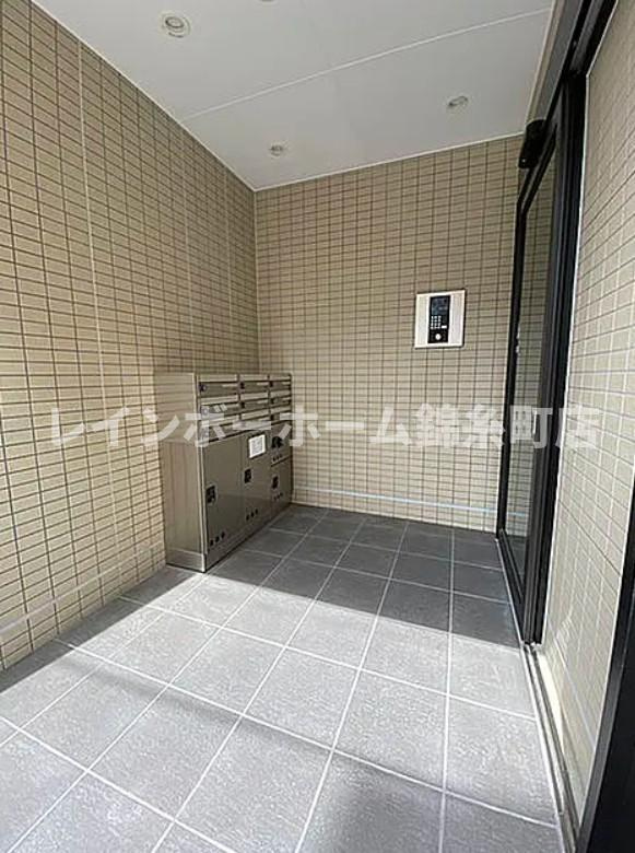 ハウスドレッシング葛西のエントランス