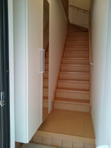 アジュールヒルズの玄関