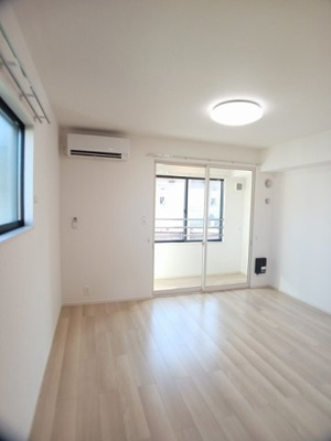 【居間・リビング】 | レジデンス・デルソーレ