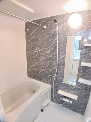 【浴室】 | レジデンス・デルソーレ