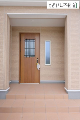 【玄関】 | Livele Garden.S吉見町東野第2　新築住宅 | ≪4号棟≫ 
現地(2026年5月撮影)