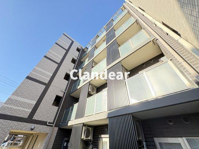 ジュイールパルフェ西新井の外観|ドキドキの新生活も、安心してスタート。ぴったりの住まいを見つけませんか？クランディアが一緒に住まい選びをサポートします‼　まずは、お気軽にお問合せください　＃クランディア