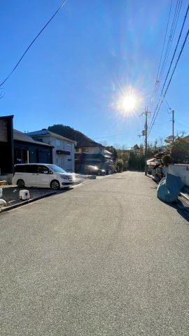 北六甲台4丁目の前面道路含む現地写真