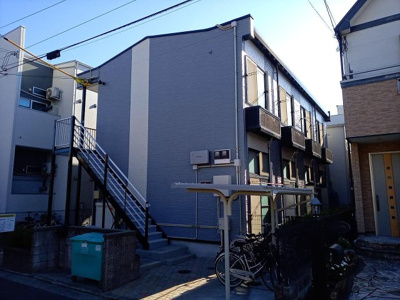 【外観】 | レオパレス南二条 | 2022年11月に外壁塗装いたしました。